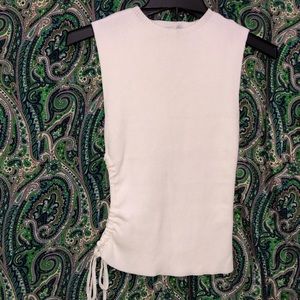 Zara Womens Cutout Knit Tank
#zaratop #knittop #cutout #cutouttop